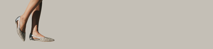 <h3><strong>FLATS</strong></h3>